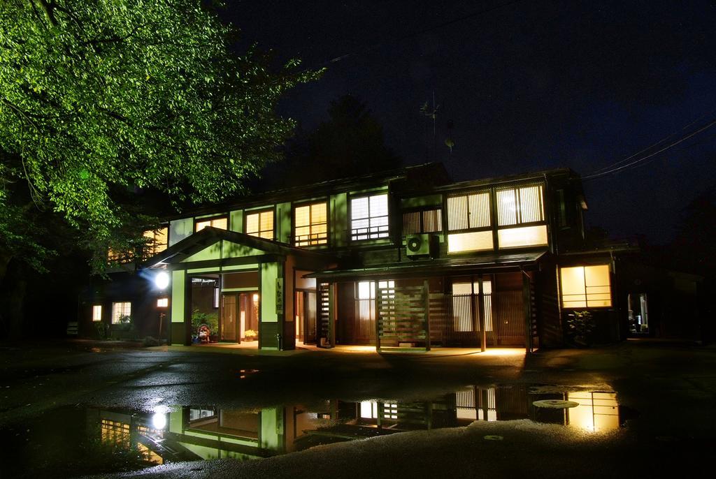 Shinano Sou Hotel Tsunan Bagian luar foto